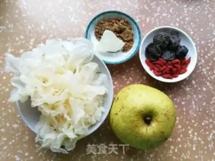 Make Pear soup step 0