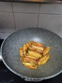 Make Curry chicken wings step 4
