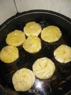Make Simple dumpling pie step 12