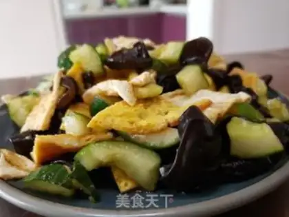 Make Eggs and cucumbers step 14