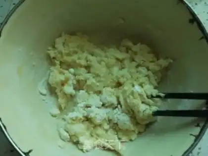 Make Egg bubble step 1
