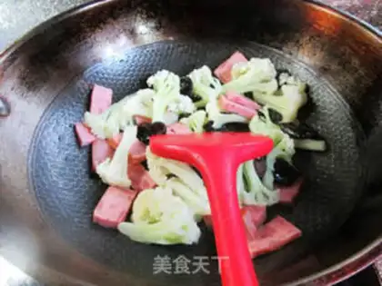 Make Black-mule ham and broccoli step 3