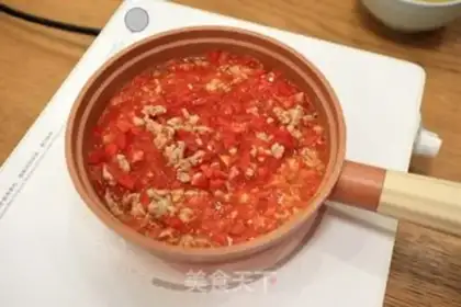 Make Tomato sauce, butterflies step 4