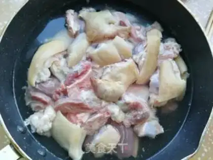 Make Red burning of pigs