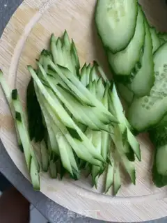 Make Easy food, cold noodles step 1