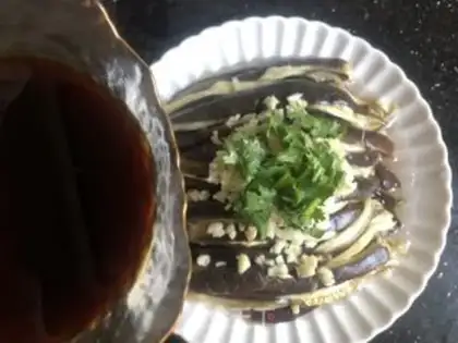 Make The cold hand tore the eggplant step 8