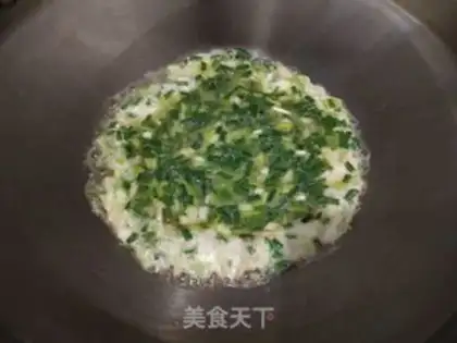 Make Onion fried duck eggs step 5