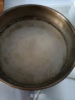 Make "Hands tore up the chickens." step 2