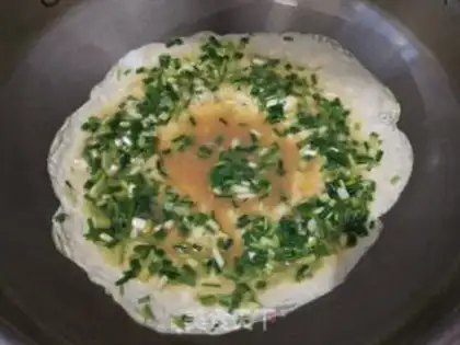 Make Onion fried duck eggs step 6