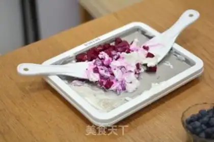Make Four sauerkraut, low-fat fruit and yogurt step 4