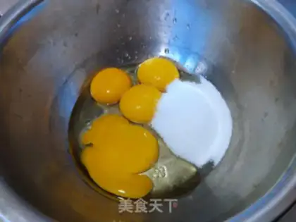 Make Souffle egg rolls step 0