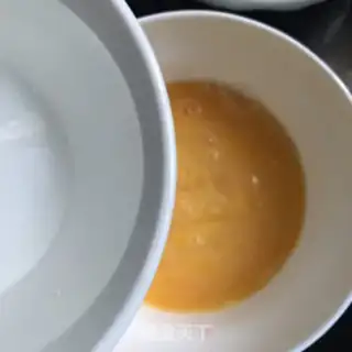 Make Autumn water steams eggs step 3