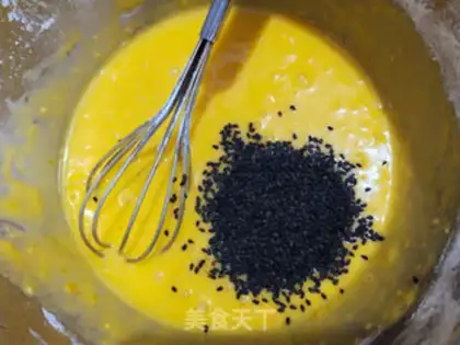 Make Souffle egg rolls step 3