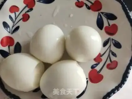 Make Pyramid peanut beans step 1