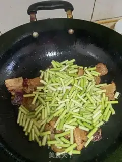Make I