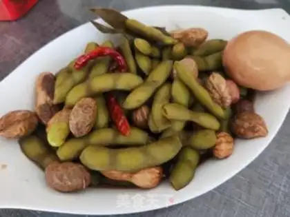 Make Pyramid peanut beans step 11