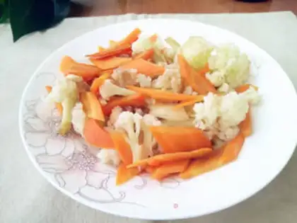 Make The bouquet with carrots step 9