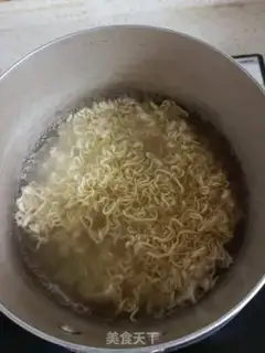 Make Pepper ramen step 1