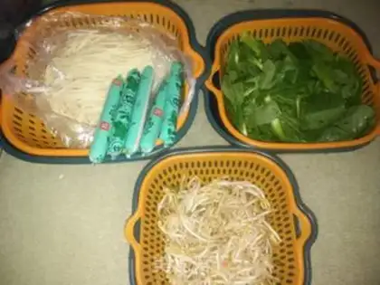 Make Noodles step 0
