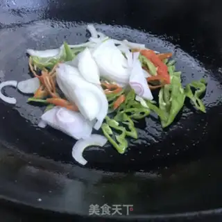 Make Onion fried potatoes step 4