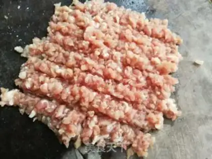 Make Meat and eggplant bean horns step 0