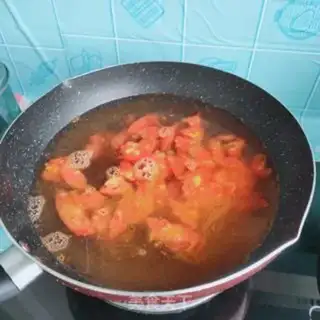 Make Fried omelet noodles step 7