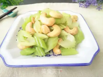 Make Celery cashew step 5