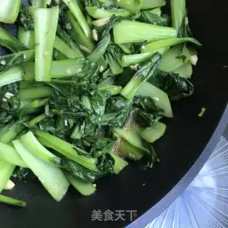 Make Garlic cuisine step 5