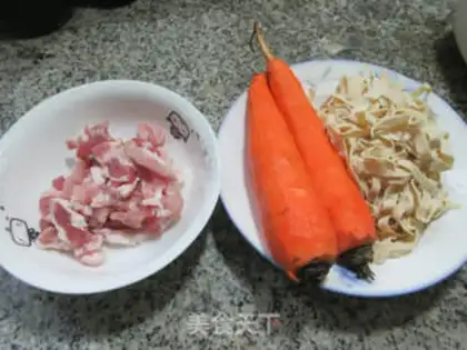Make Five carrots and a thousand silks step 0