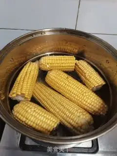Make Pour corn step 1