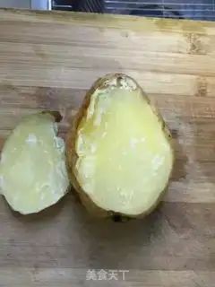 Make Cheese roasted potatoes step 1