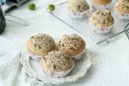 Make A low-fat whole wheat burger step 14