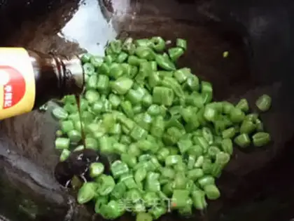 Make Soybean fried rice step 3