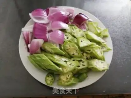 Make Onion acupuncture step 1