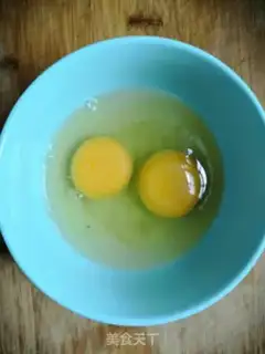 Make Smelt fried eggs step 1