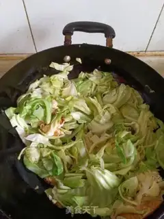 Make Fried eggs step 3