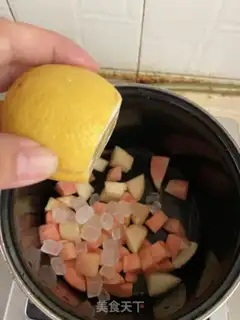 Make Peaches cakes step 1