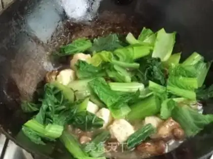 Make Rolling mushrooms, cabbage, balls step 11