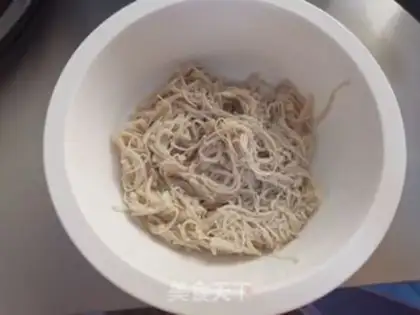 Make Gold pins and mushrooms step 1