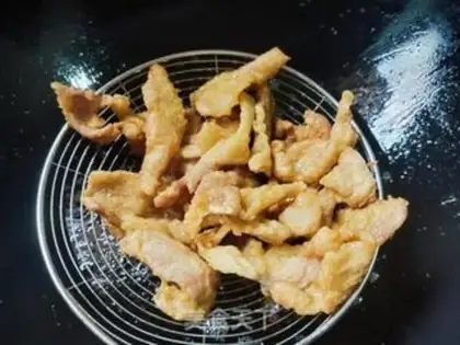 Make Garlic fried meat step 5