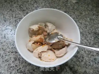 Make ♪ A duck egg will bloom at night ♪ step 1