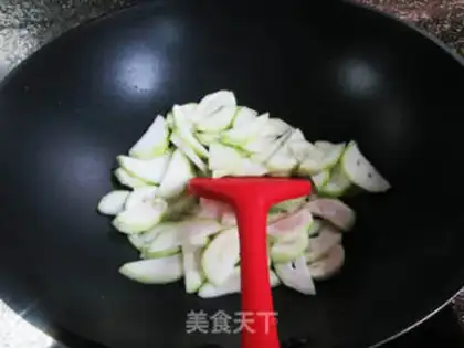 Make ♪ A duck egg will bloom at night ♪ step 4