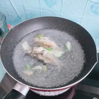 Make Eggfish soup step 5