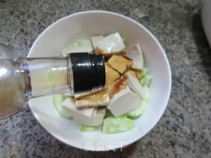 Make A cucumber with a sour chicken step 7