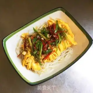 Make Egg-skin bean bud step 6