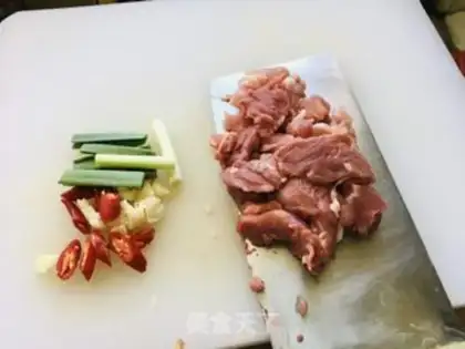 Make Blue-cracked meat step 0
