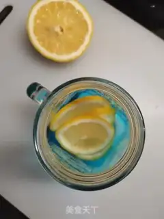Make Honey lemons for tea step 2