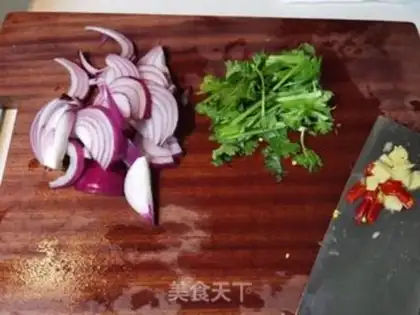 Make Blame the scallop step 1