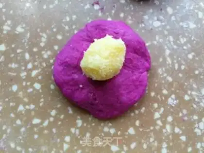 Make Flamingo coconut bread step 8