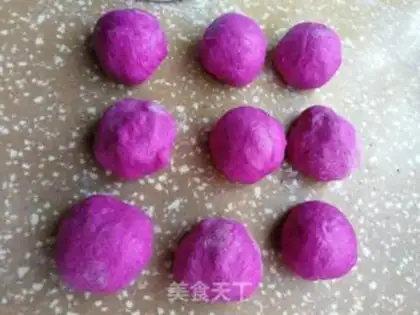 Make Flamingo coconut bread step 9